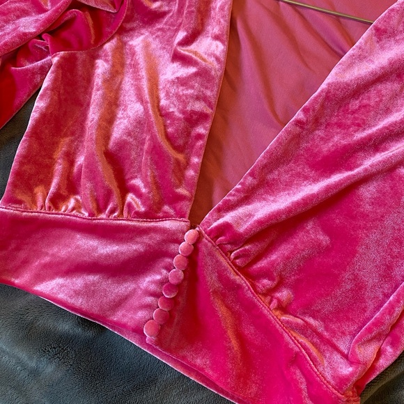 NEW Signature8 Velvet Corset Blouse - Picture 6 of 11